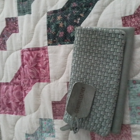 Wallet - Picture 3 of 3